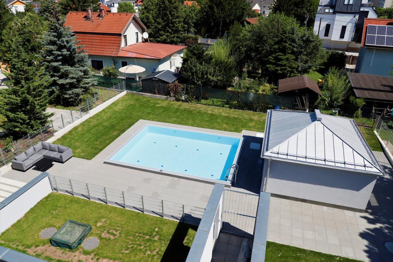 Balcony/Pool/Free Parking Garage Studio Viena Exterior foto