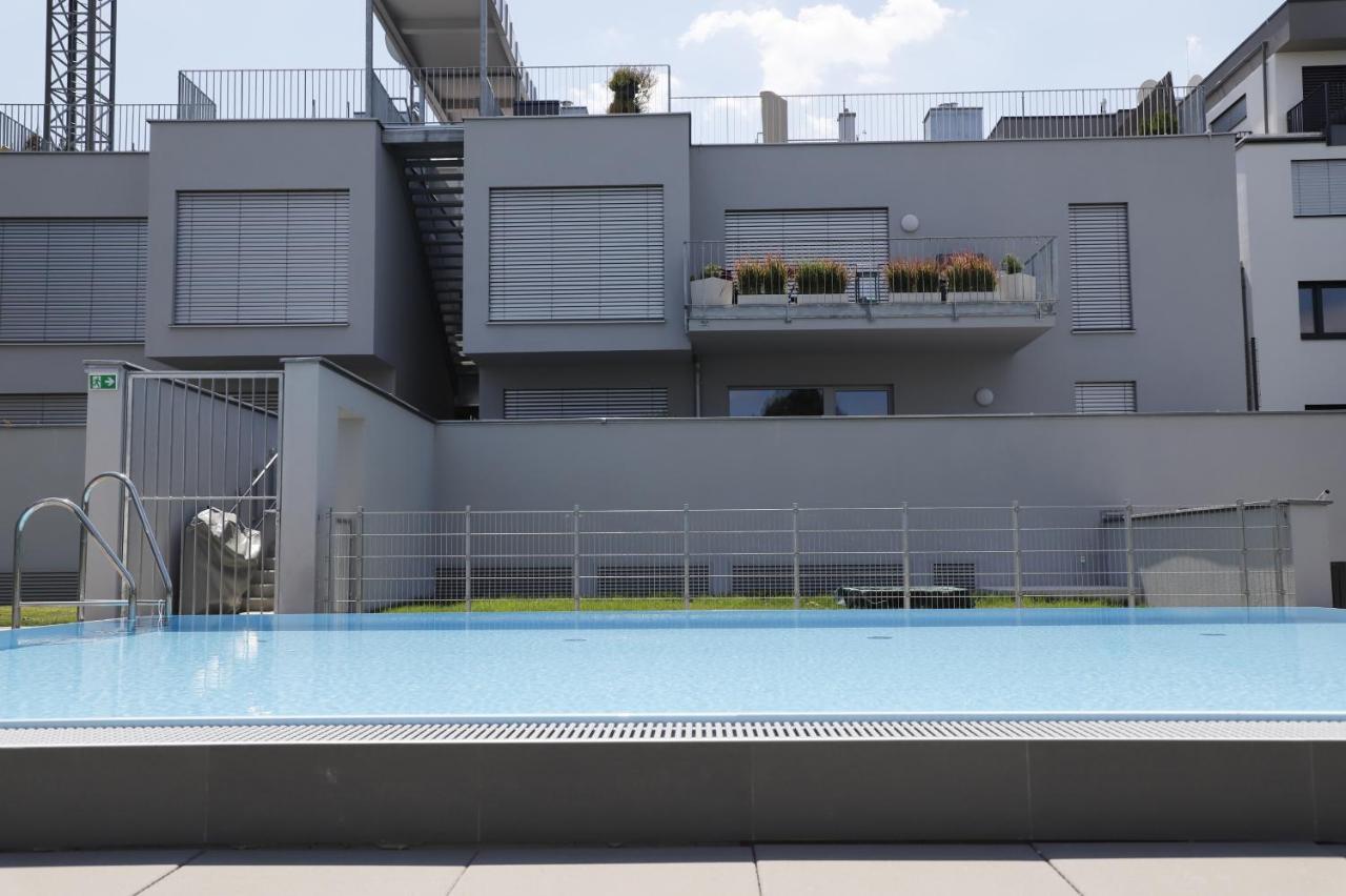 Balcony/Pool/Free Parking Garage Studio Viena Exterior foto